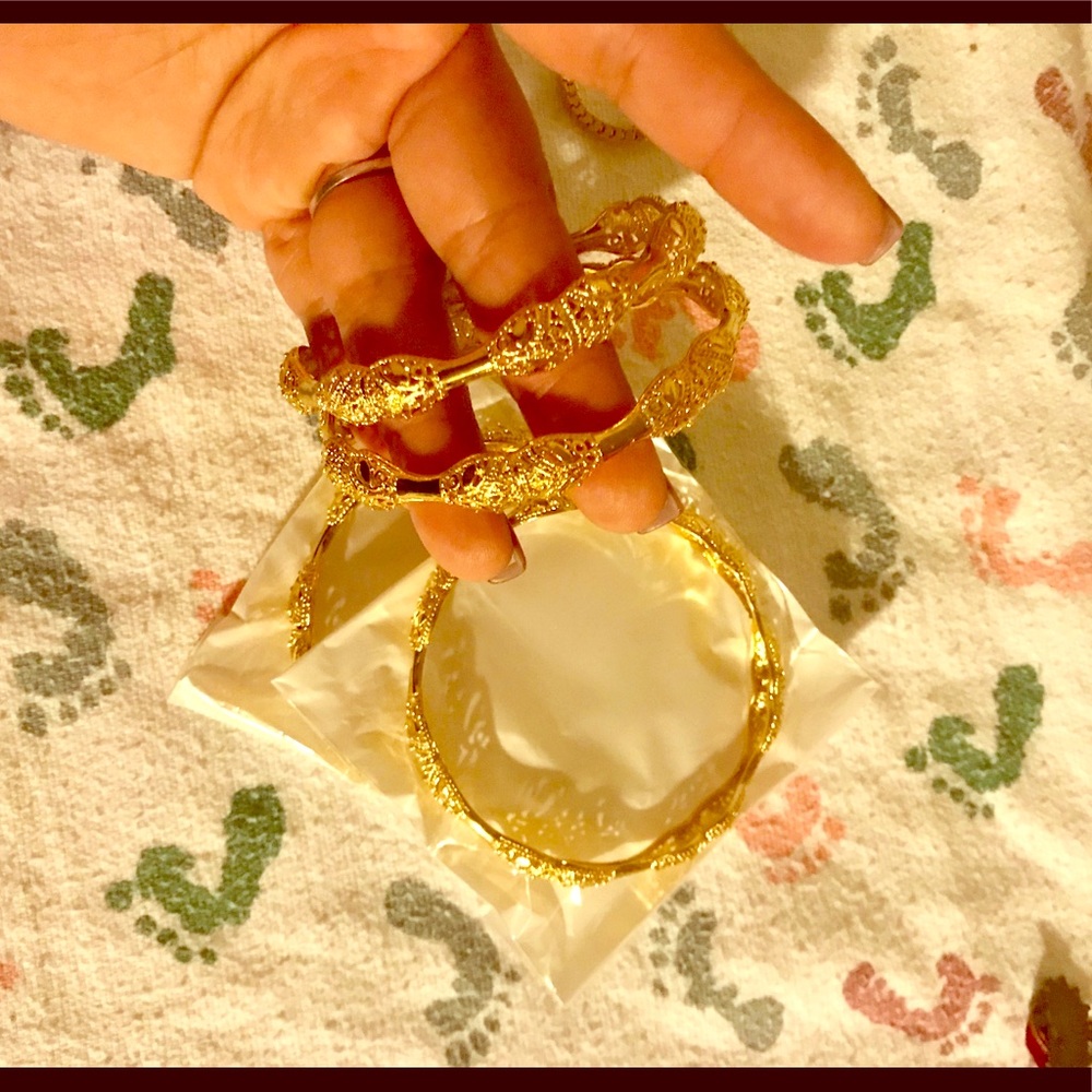 Set of 4⚠️2 for 20⚠️